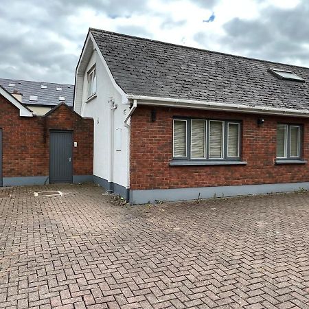 Halford House Hotel Leixlip Bagian luar foto